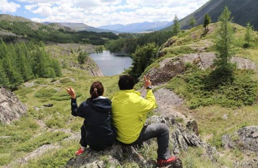 Bear valley adventures in Altai Tavan Bogd national park. Akh su Bear valley in mongolia